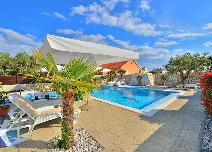 公寓 Dalmatina Mit Pool Fuer 4-1 Personen By Interhome