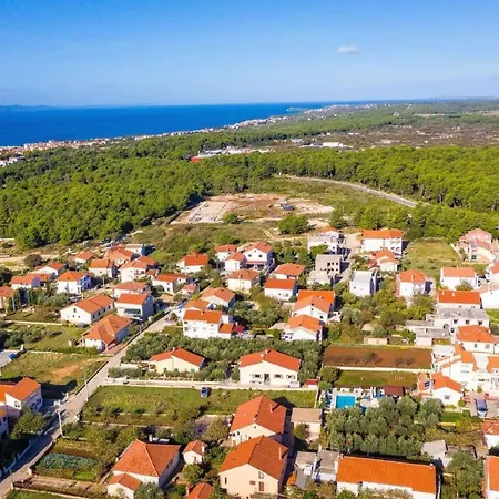 דירה Dalmatina Mit Pool Fuer 4-1 Personen By Interhome זאדאר