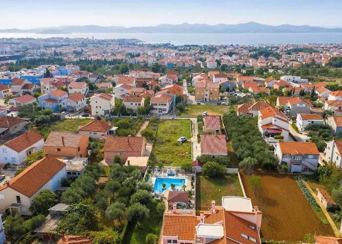 דירה Dalmatina Mit Pool Fuer 4-1 Personen By Interhome