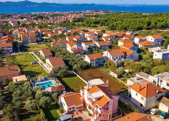 דירה Dalmatina Mit Pool Fuer 4-1 Personen By Interhome *