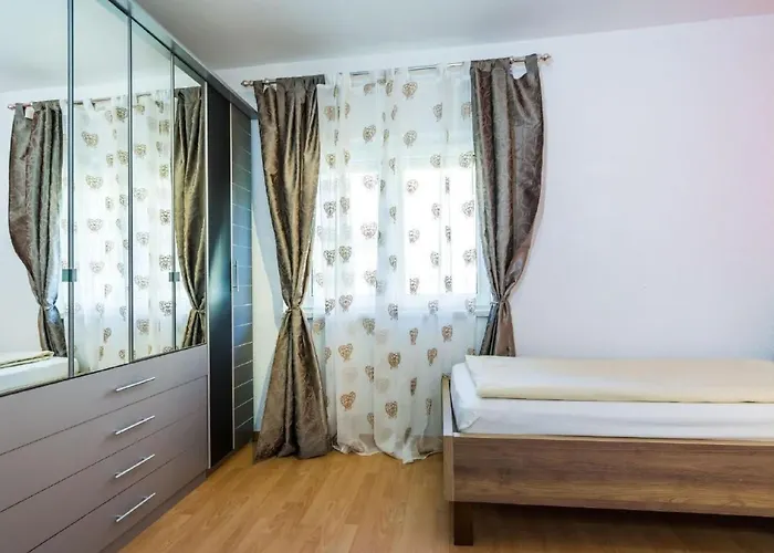 דירה Dalmatina Mit Pool Fuer 4-1 Personen By Interhome